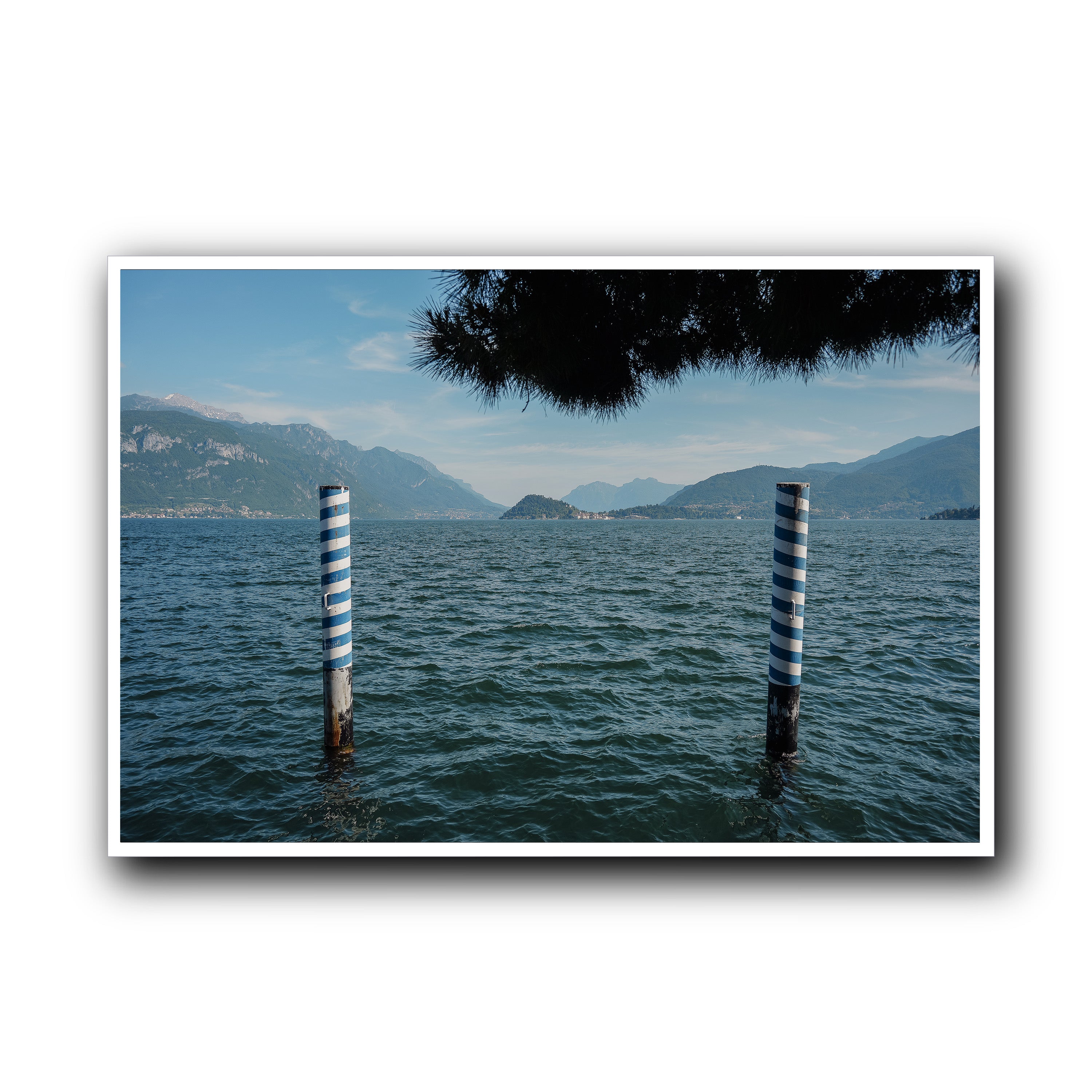 Guardians of the Lake, Como