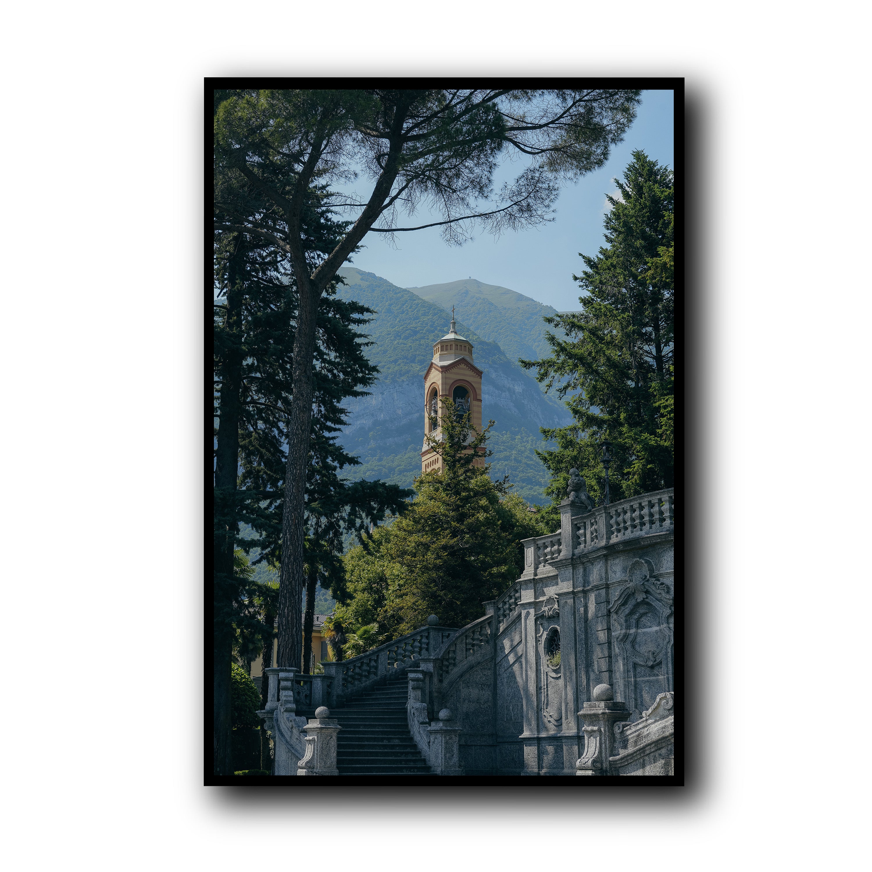 Among Pines and Stones, Como