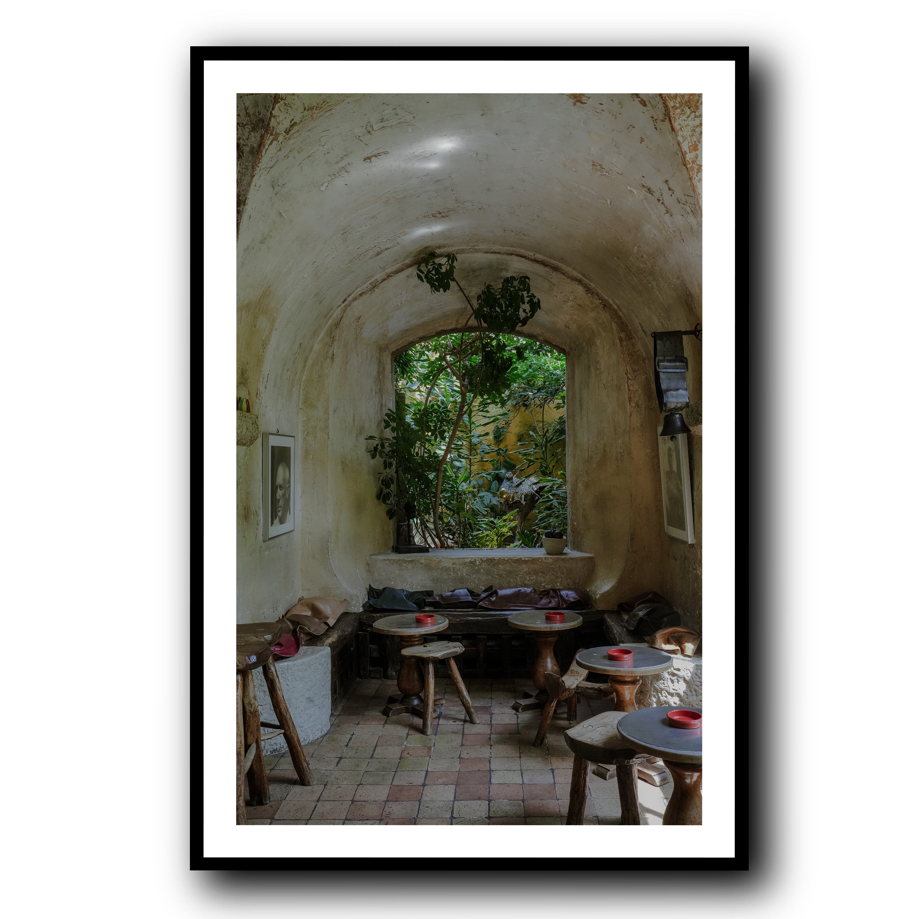 Where Walls Remember, French Riviera