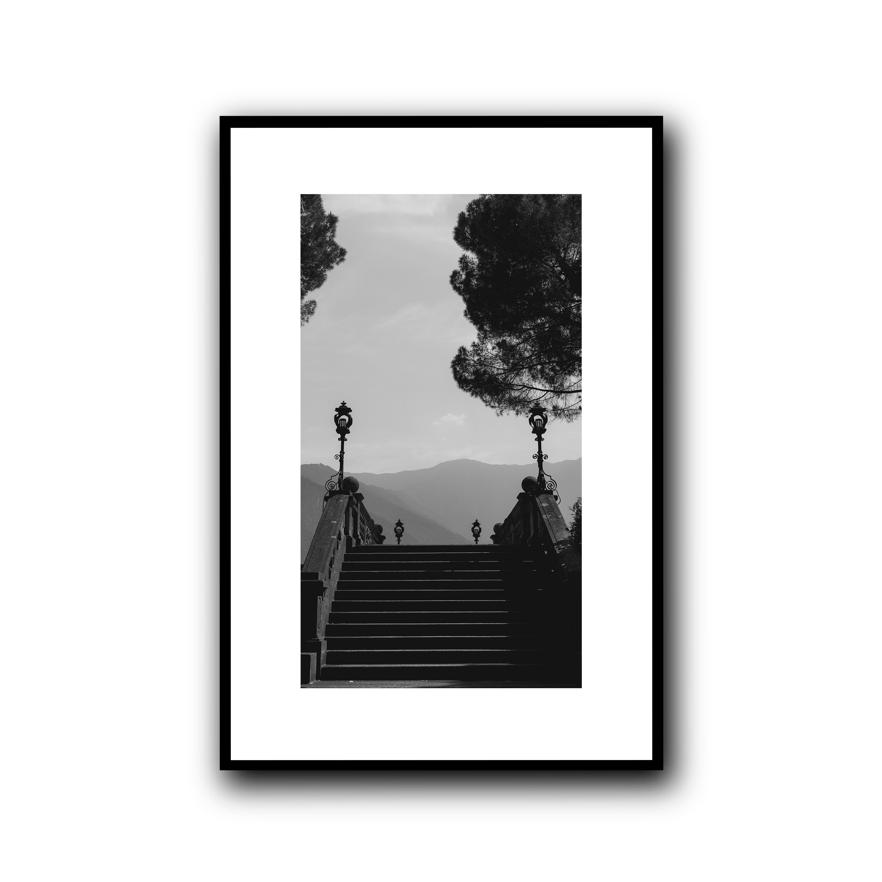 Steps Toward the Horizon, Como