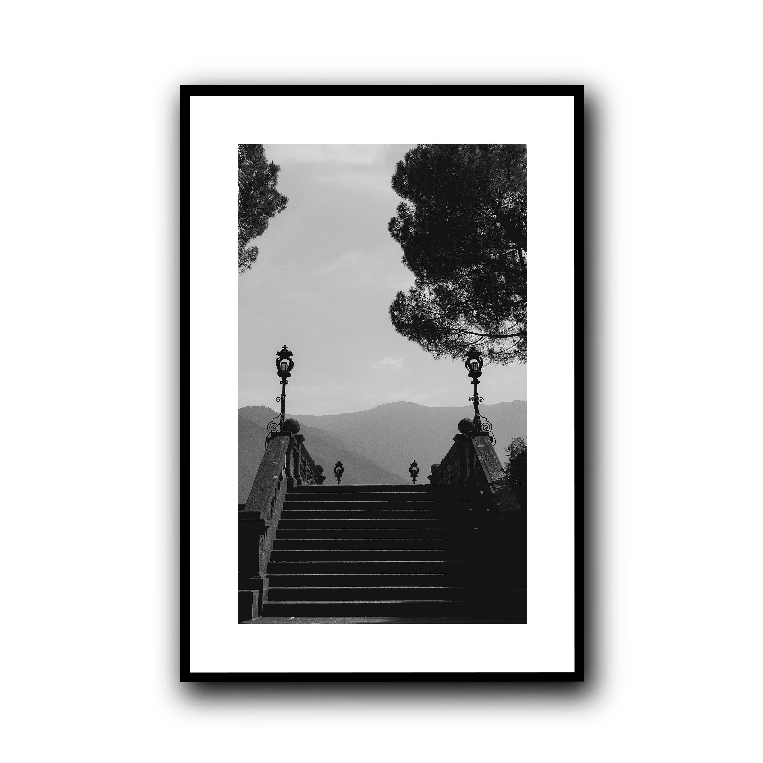 Steps Toward the Horizon, Como