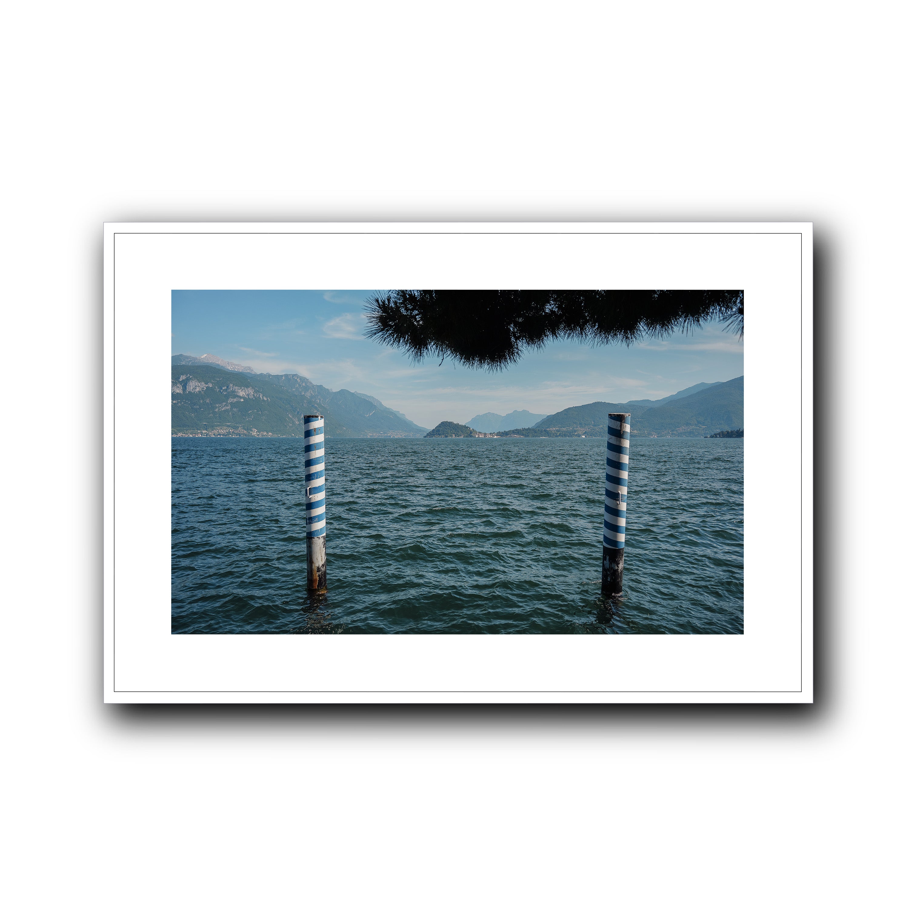 Guardians of the Lake, Como