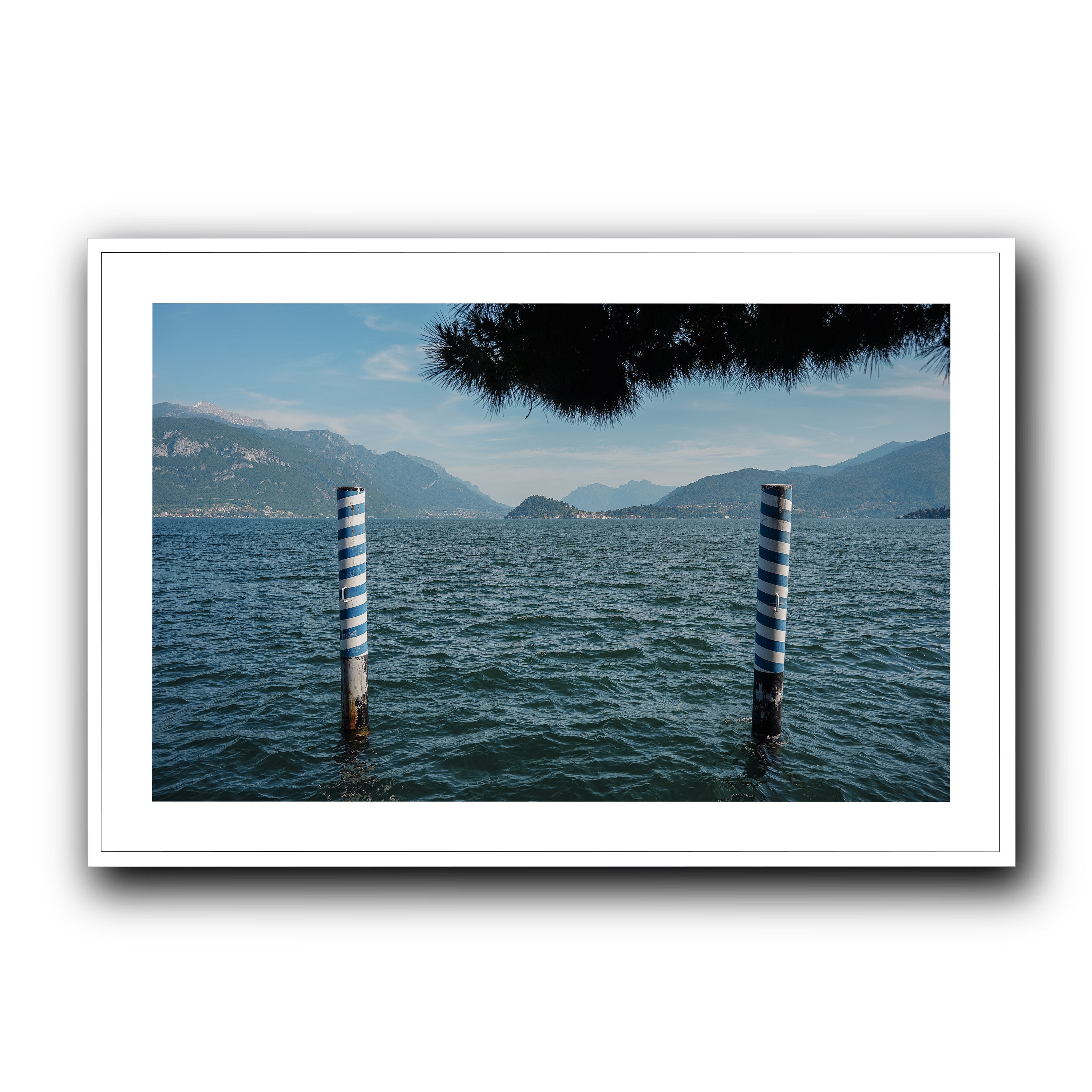 Guardians of the Lake, Como