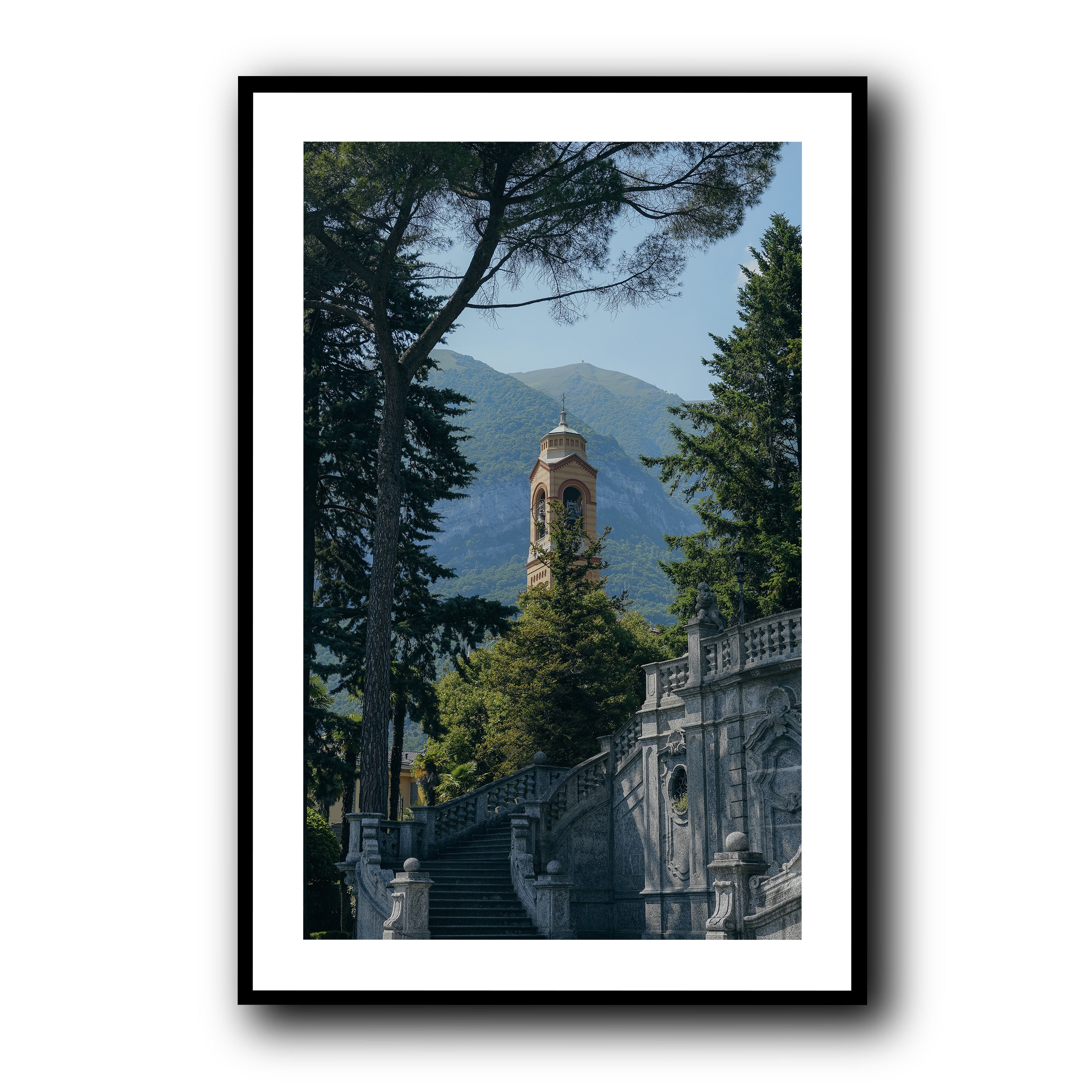 Among Pines and Stones, Como