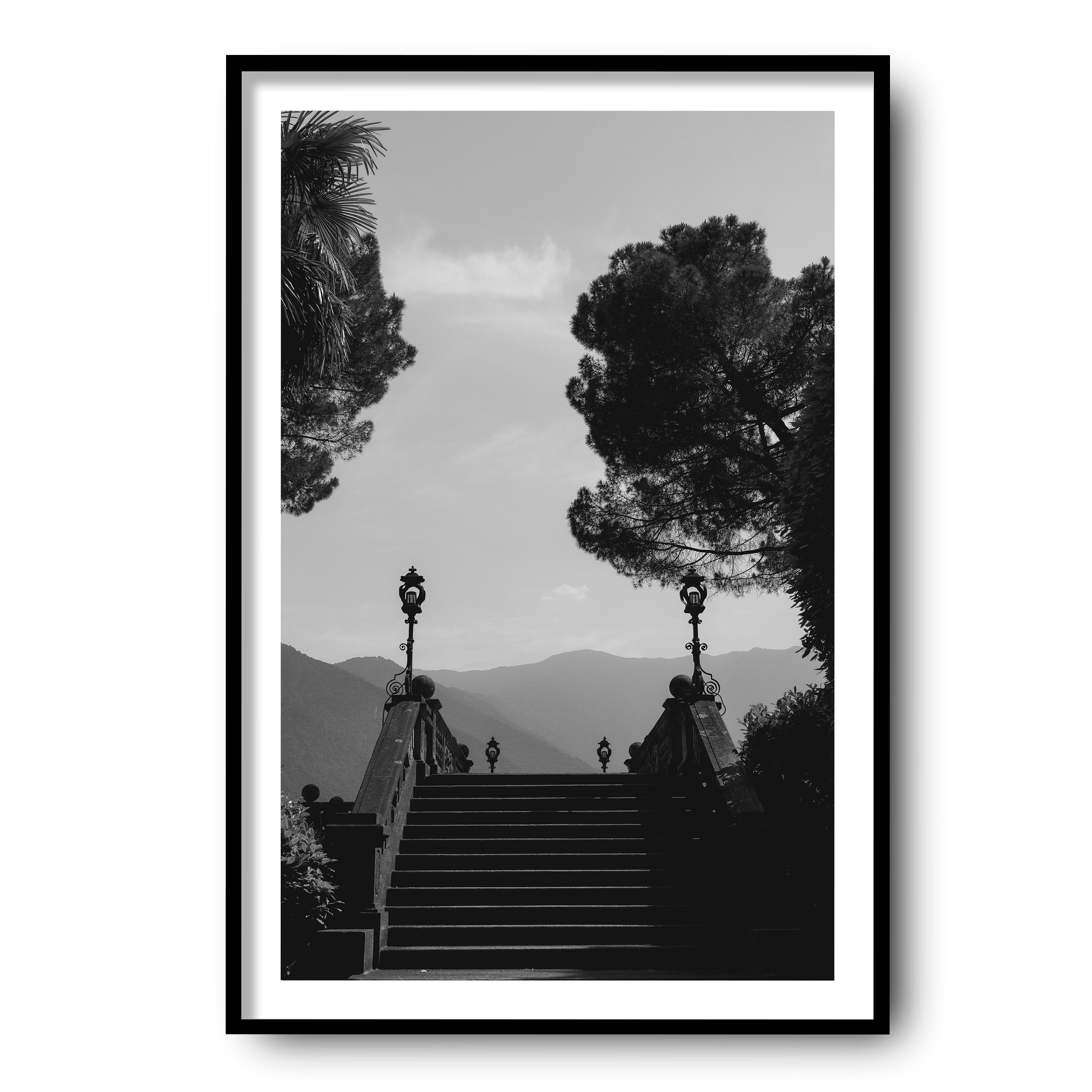 Steps Towards the Horizon, Como