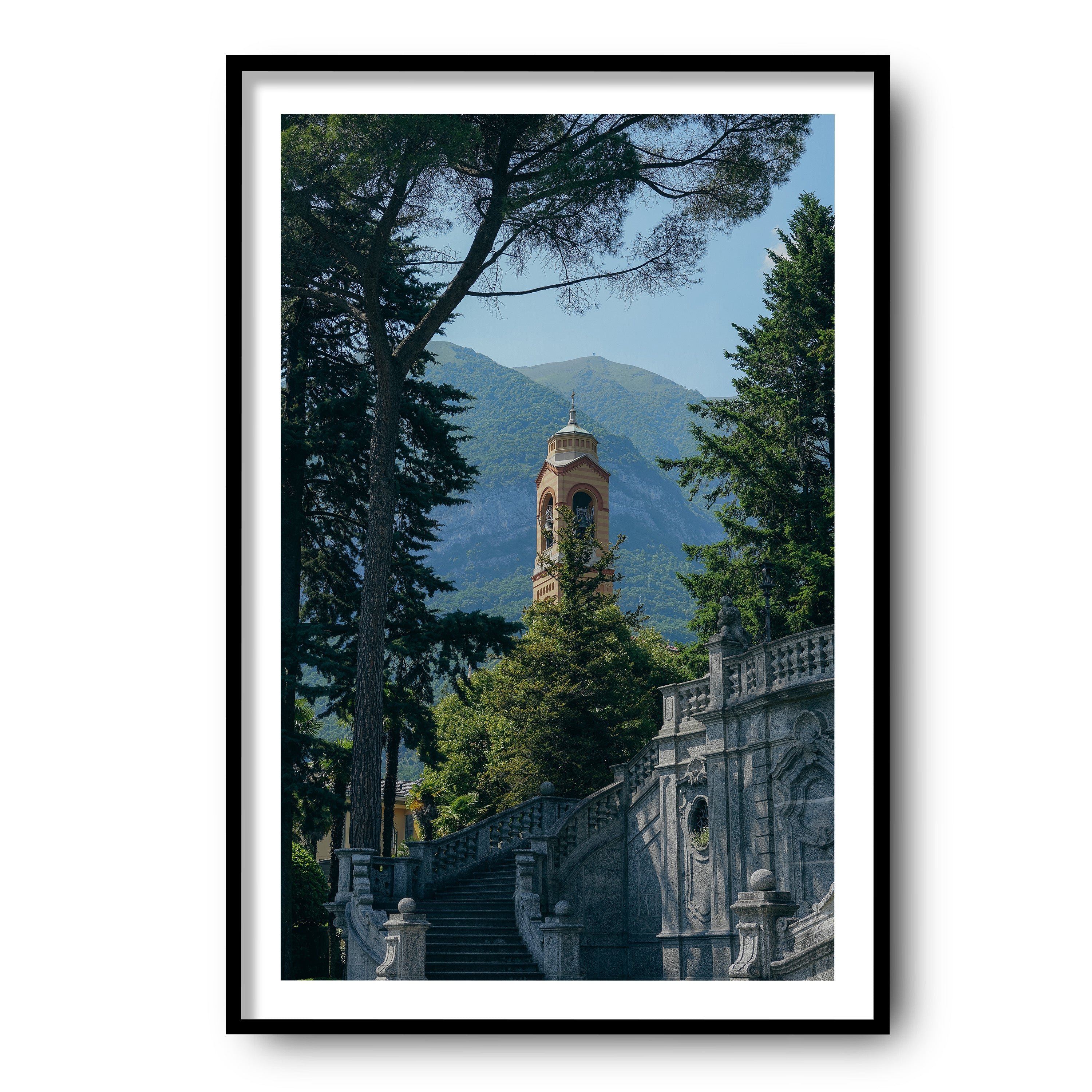 Among Pines and Stones, Como